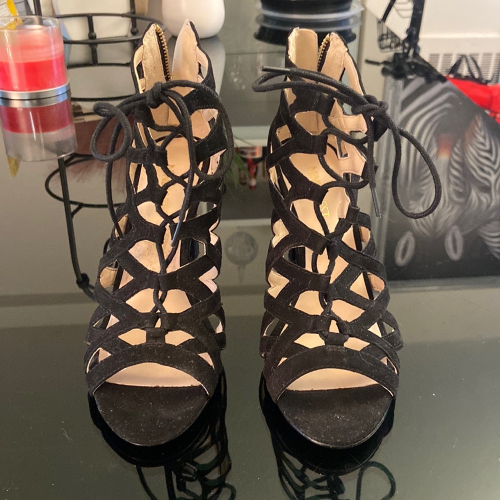 Brand new Nine West black suede shoes